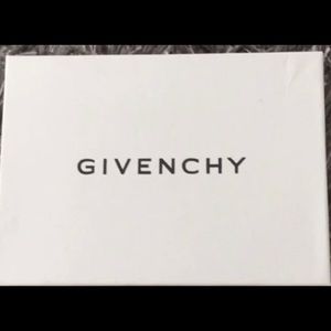 ISO GIVENCHY WALLET BOX